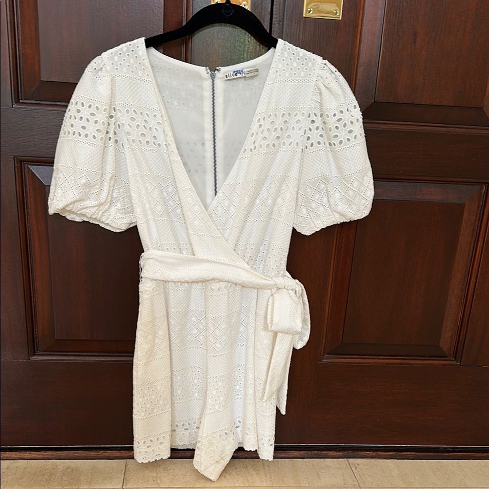 Alice + Olivia White Textured Dress
